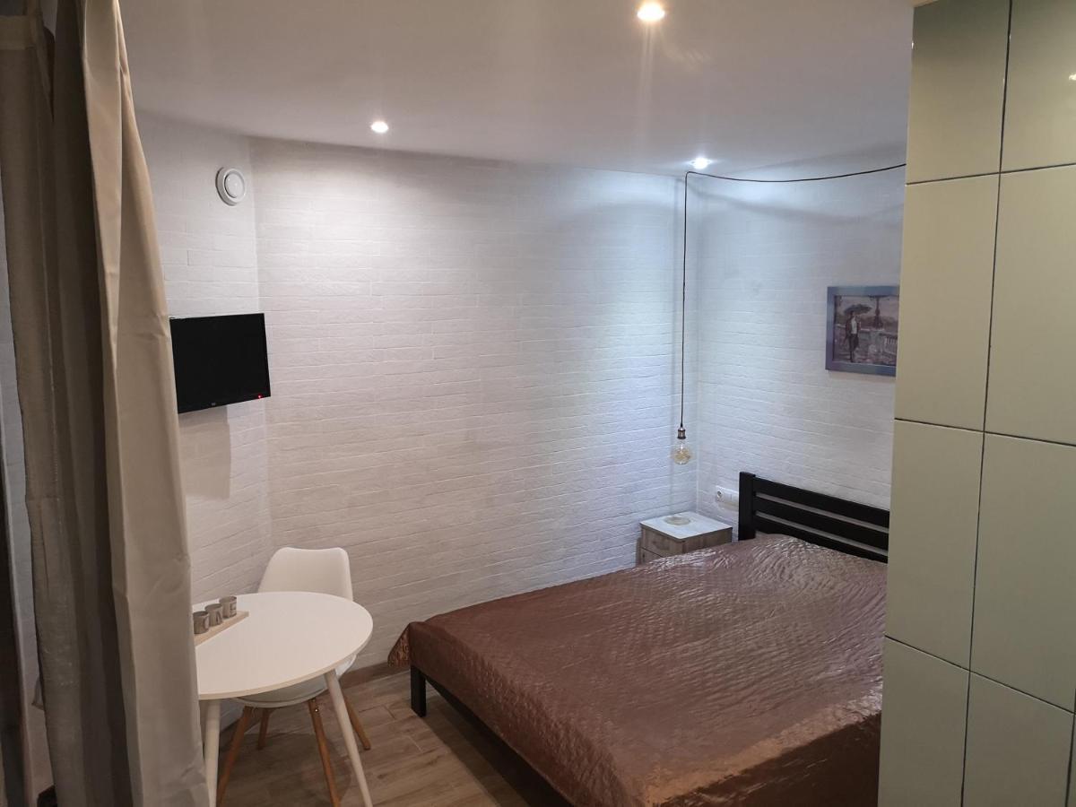 Freedom Apartment On Bazarna Str Lemberg Exterior foto
