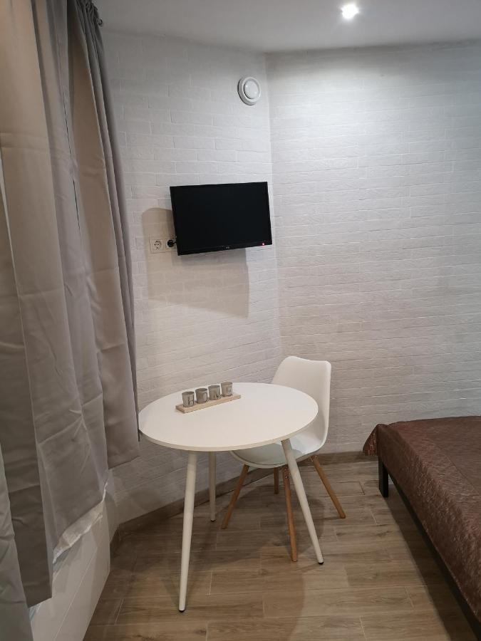 Freedom Apartment On Bazarna Str Lemberg Exterior foto